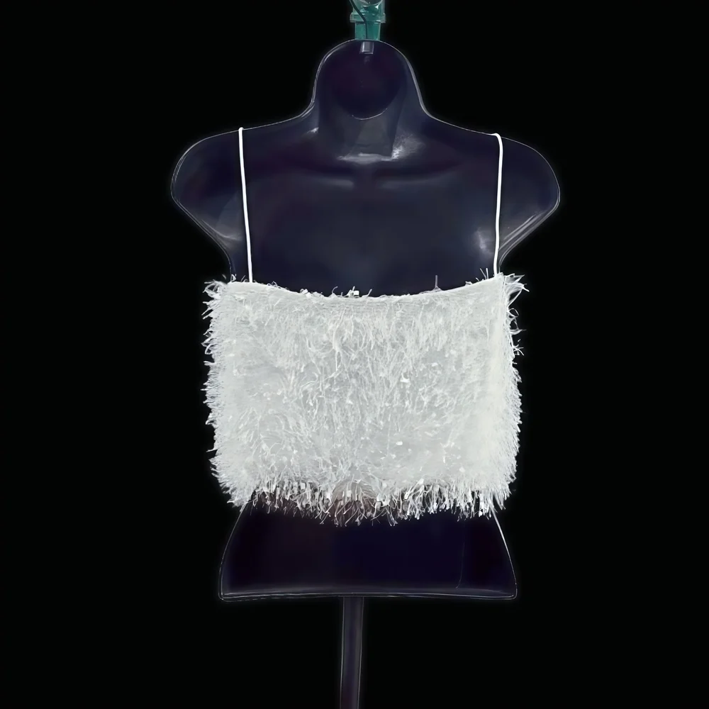 Show Me Your MuMu She Cute White Faux Feather Fuzzy Top, size XL - Picture 6 of 6